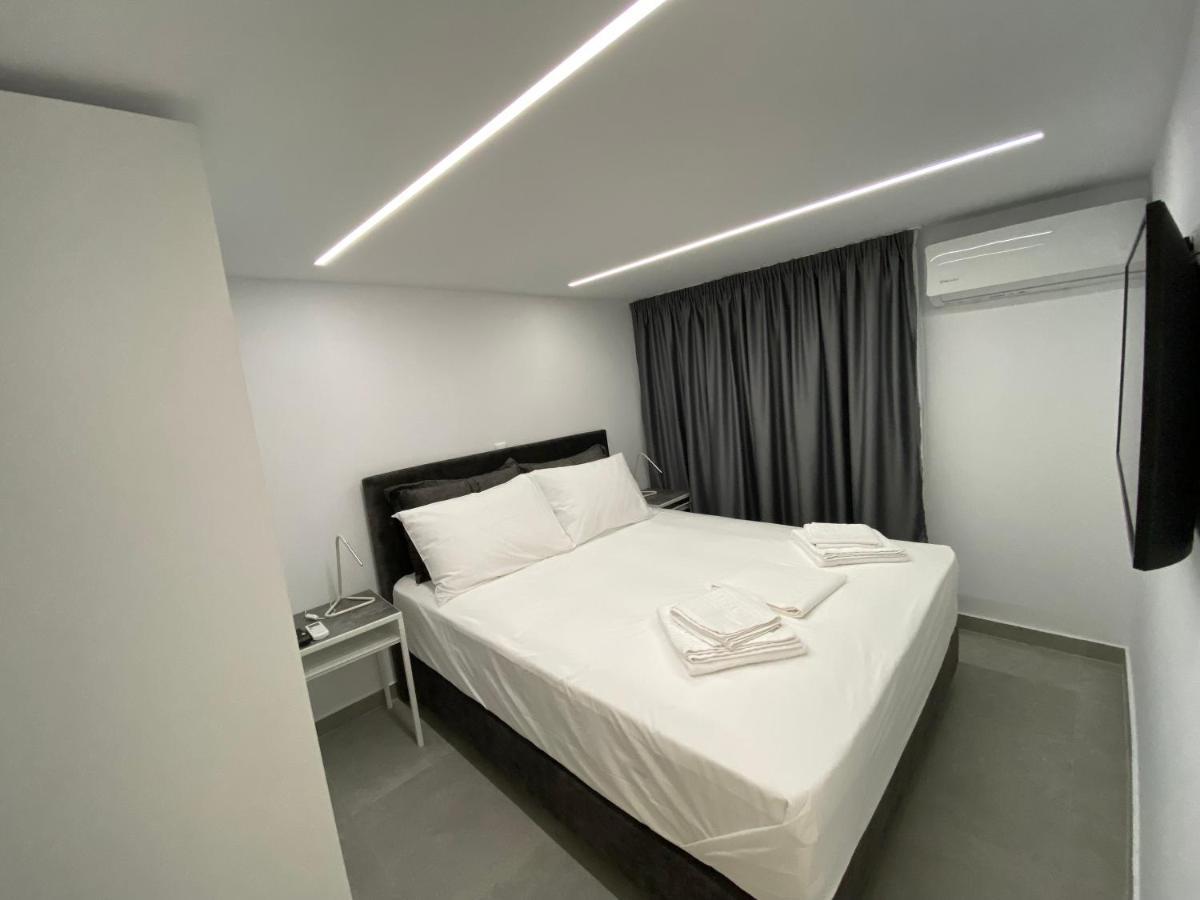 Hotel Alex Methone Buitenkant foto